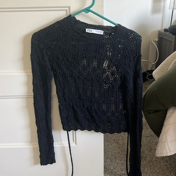 New without tags, Zara knit top size small - Picture 1 of 3